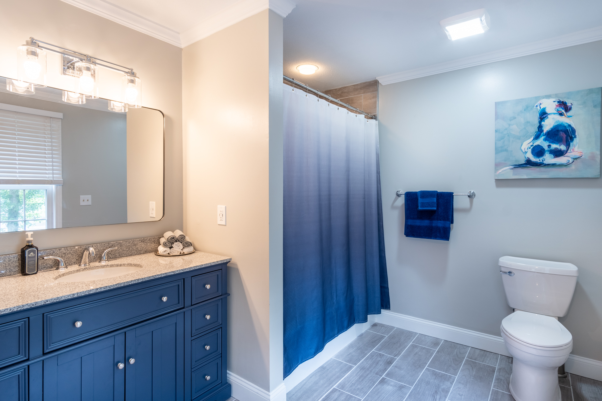 real estate photography east longmeadow springfield bathroom